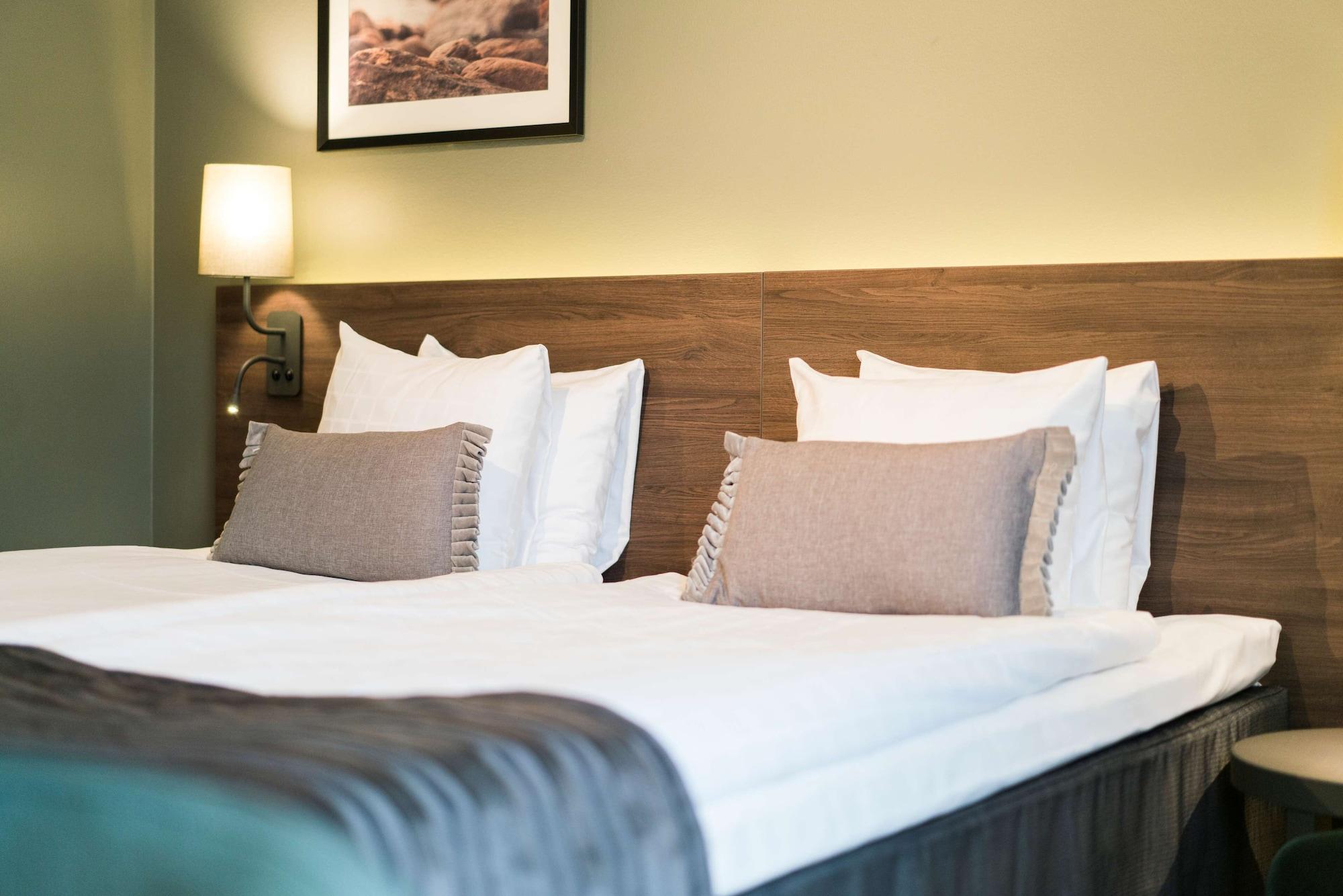 Best Western Plus Skogshojd Södertälje Buitenkant foto