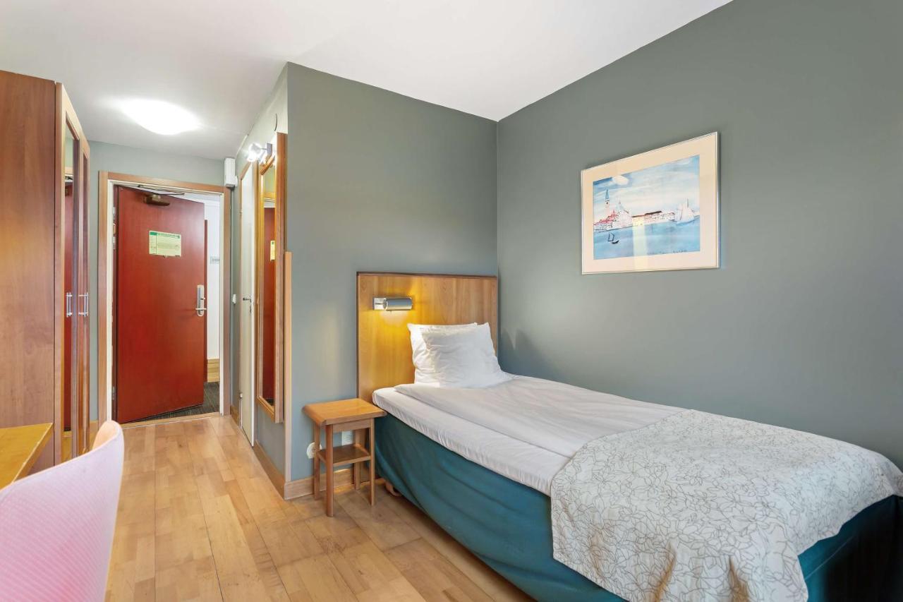 Best Western Plus Skogshojd Södertälje Buitenkant foto