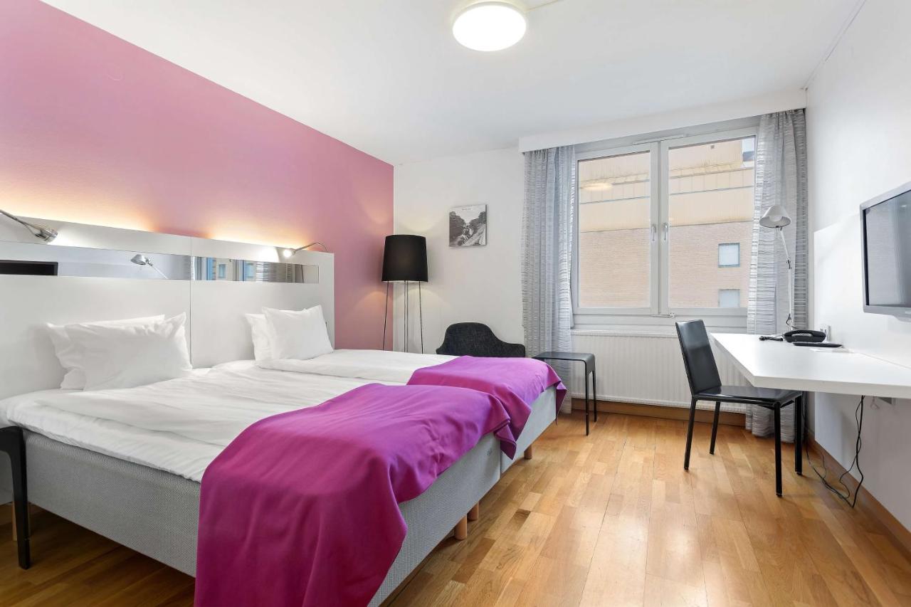 Best Western Plus Skogshojd Södertälje Buitenkant foto