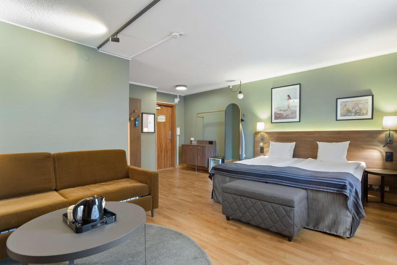 Best Western Plus Skogshojd Södertälje Buitenkant foto