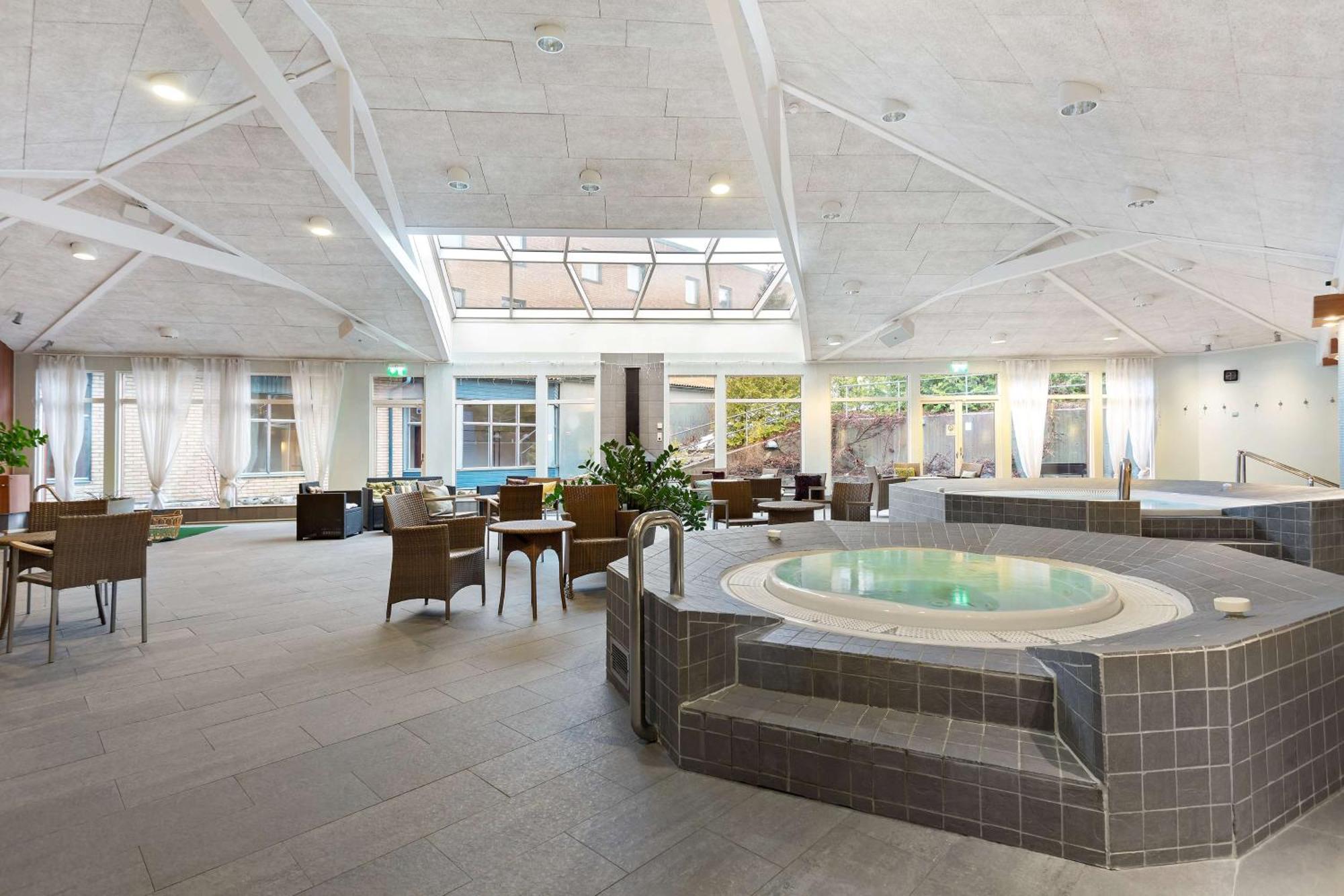 Best Western Plus Skogshojd Södertälje Buitenkant foto