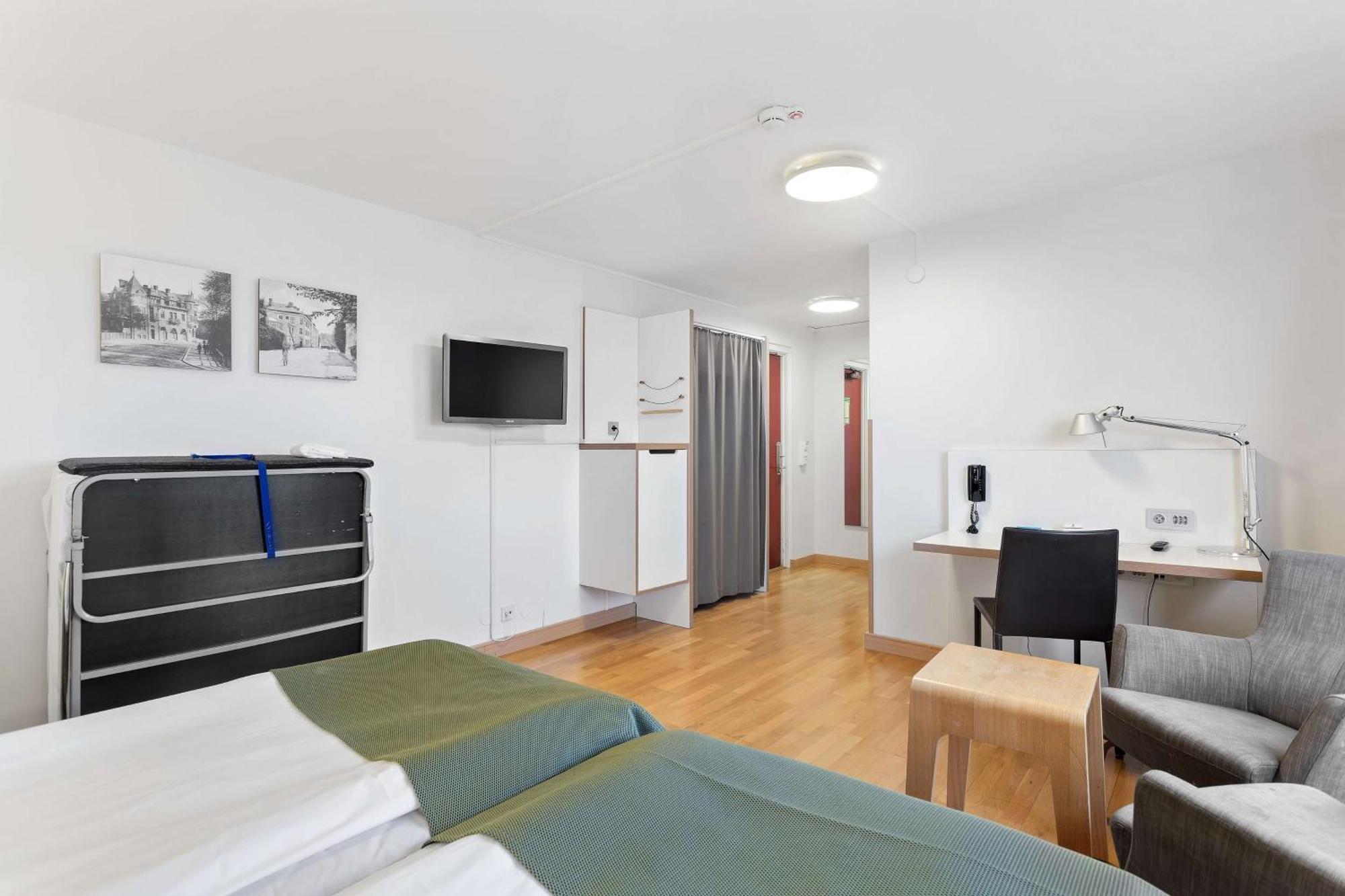 Best Western Plus Skogshojd Södertälje Buitenkant foto